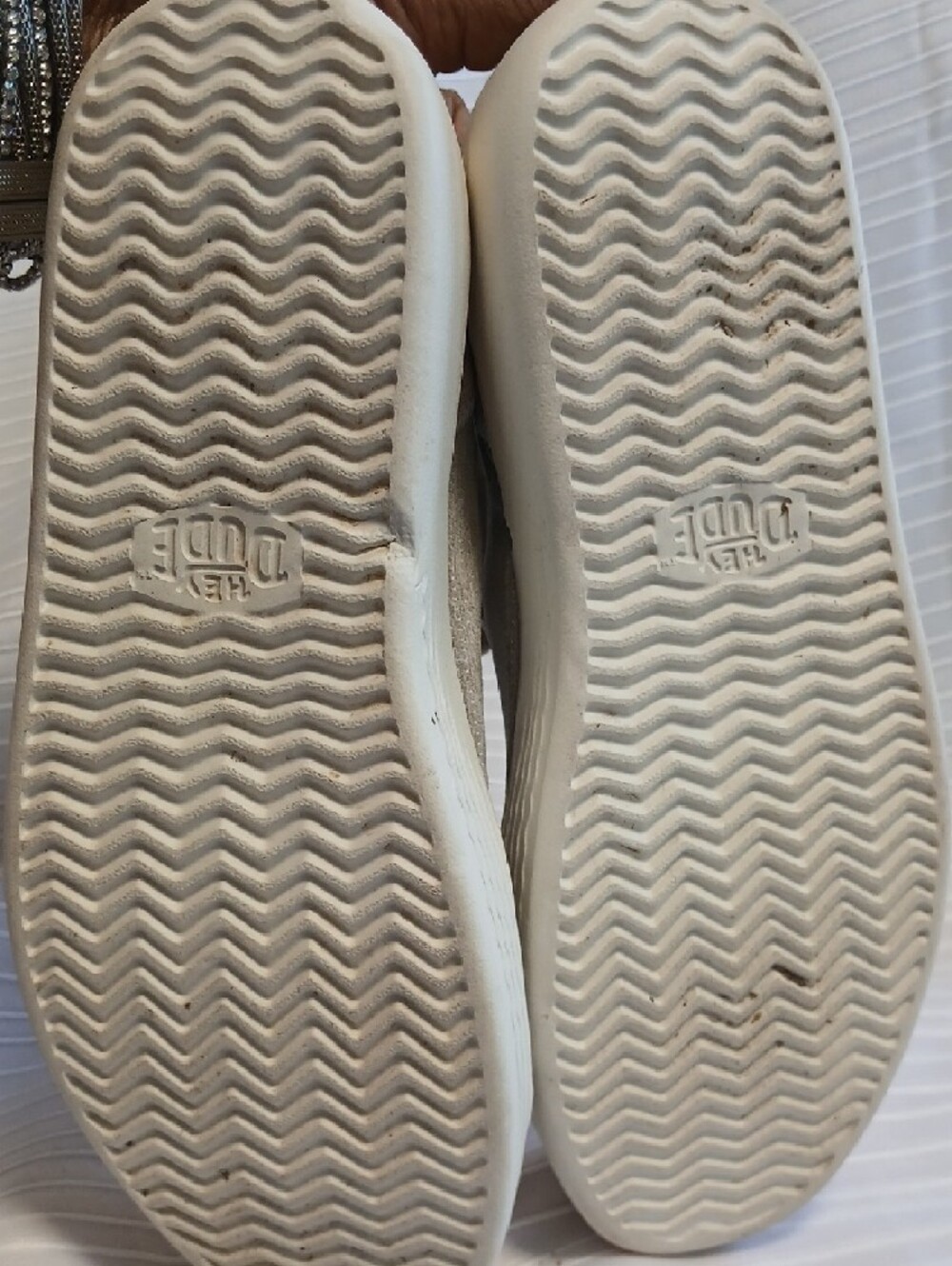 Hey Dude Women's Low-Top Sneakers in Light Taupe - Picture 5 of 6
